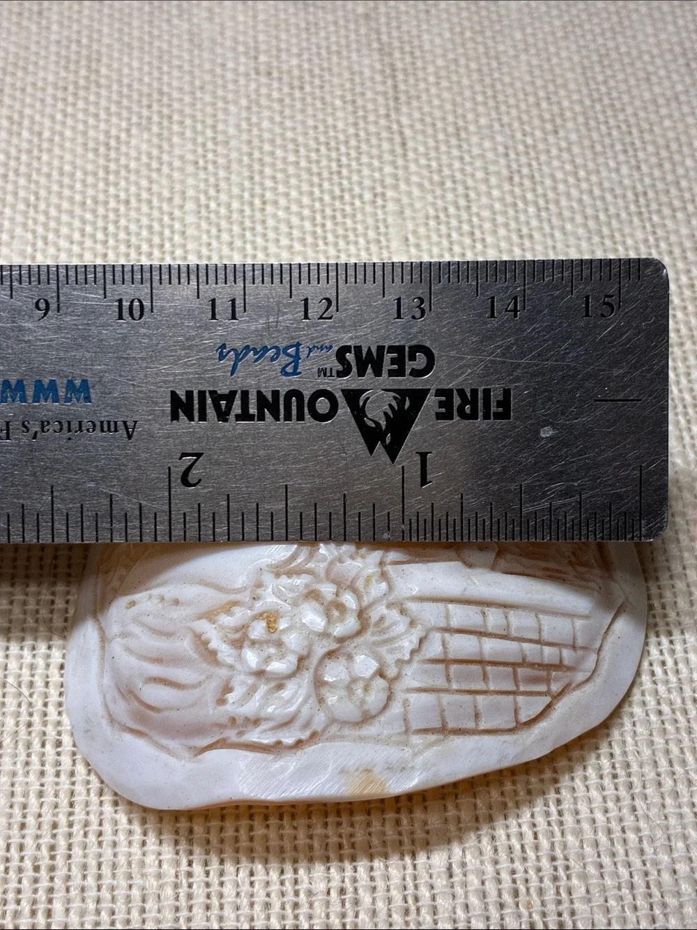 N/A delicate hand